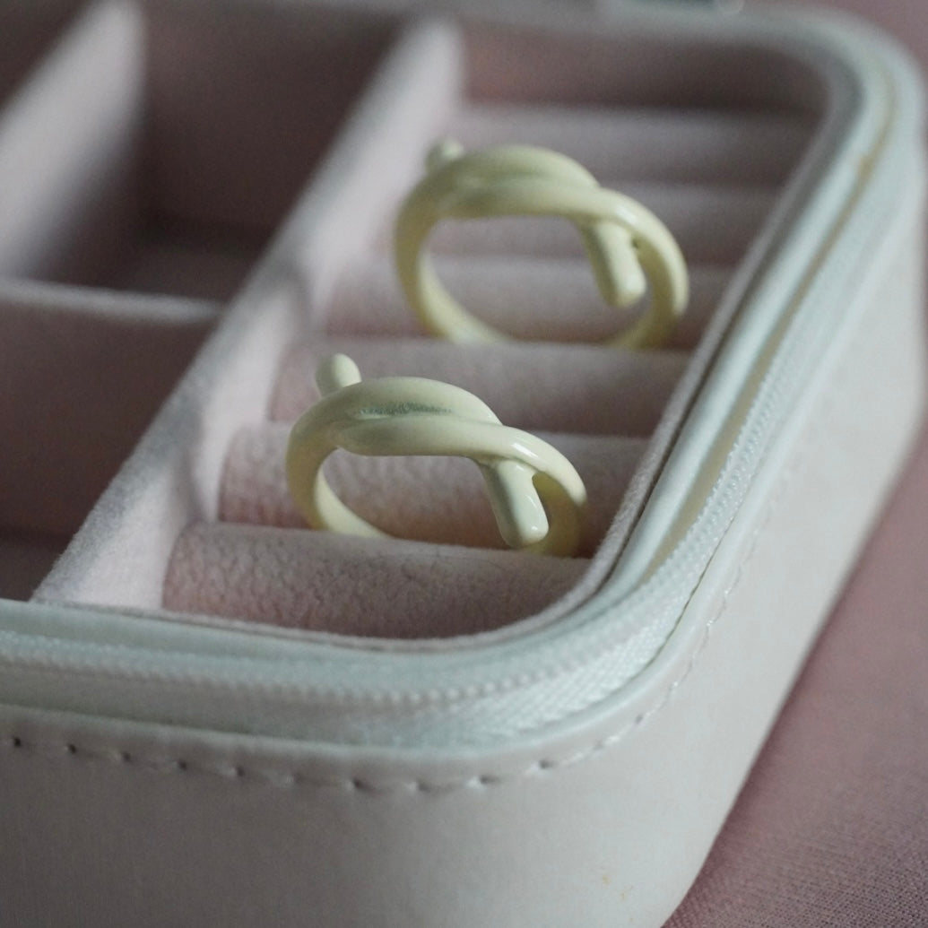 Little Knots