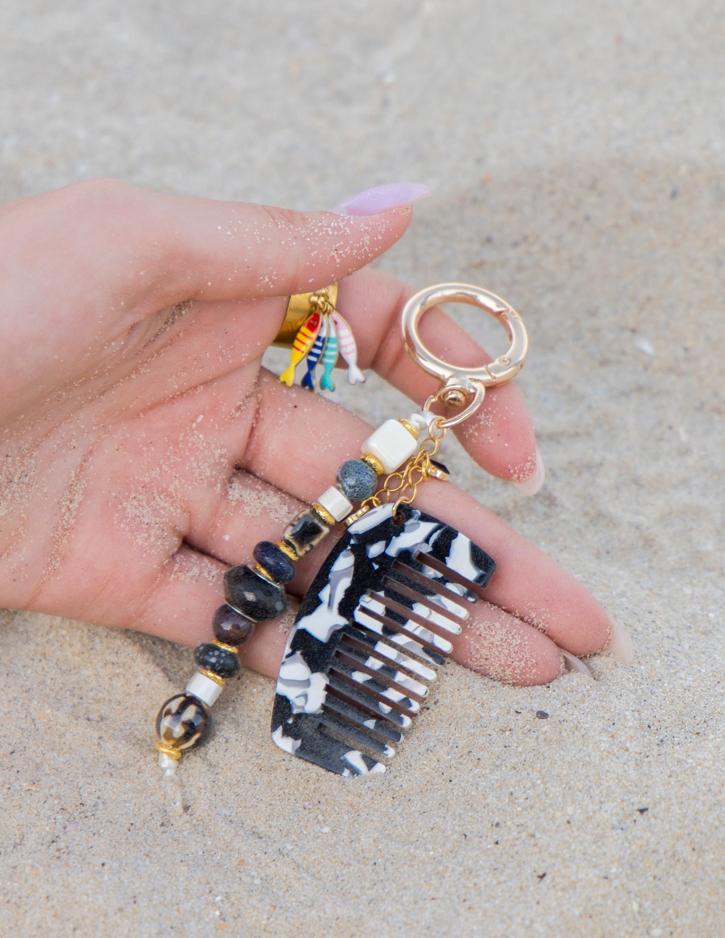Black & White Comb Charm