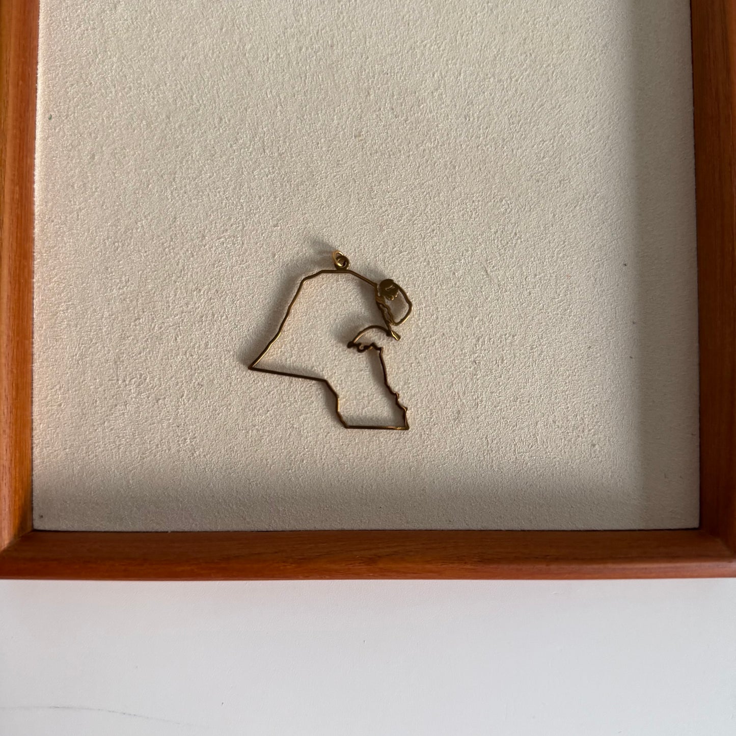 Kuwait Charm - Large
