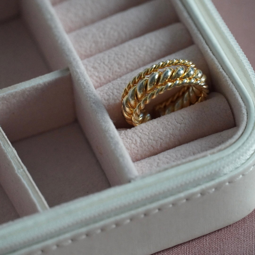 Royal Ring