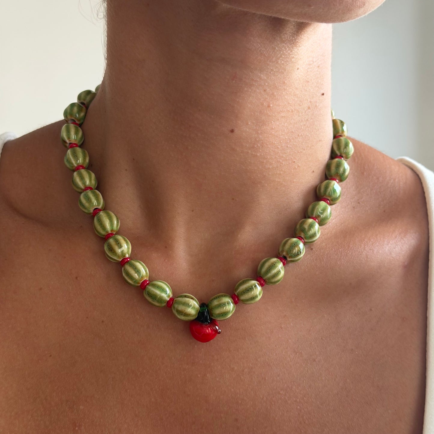 The Beaded Apple