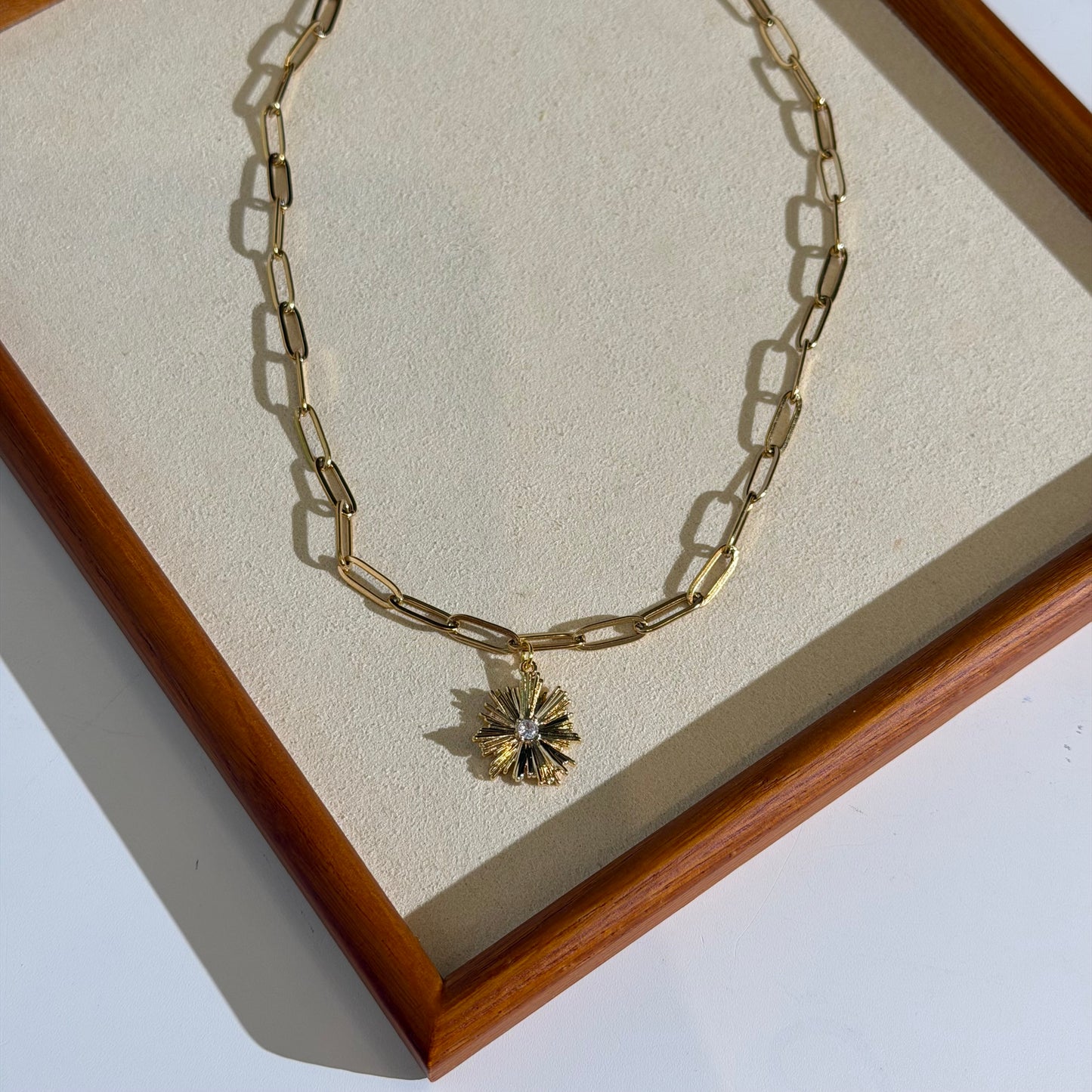 Alarfaj Golden Flower