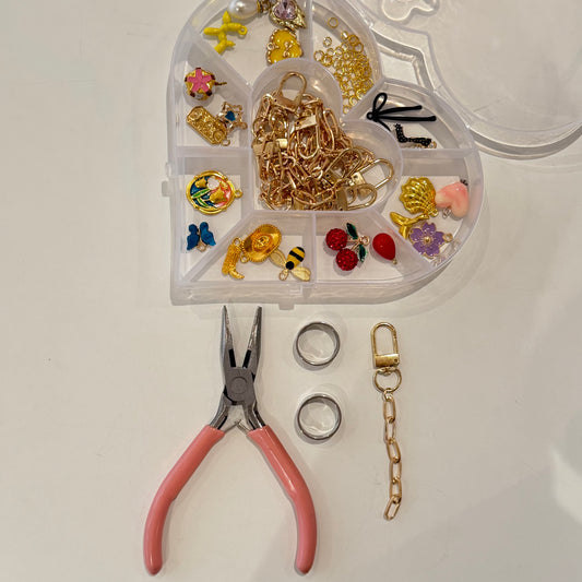 DIY Lip Gloss Hanger Kit