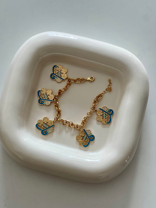قل Bracelet
