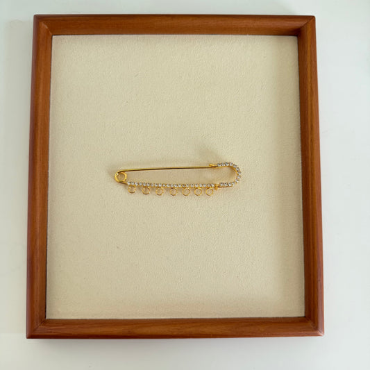 Crystal Pin