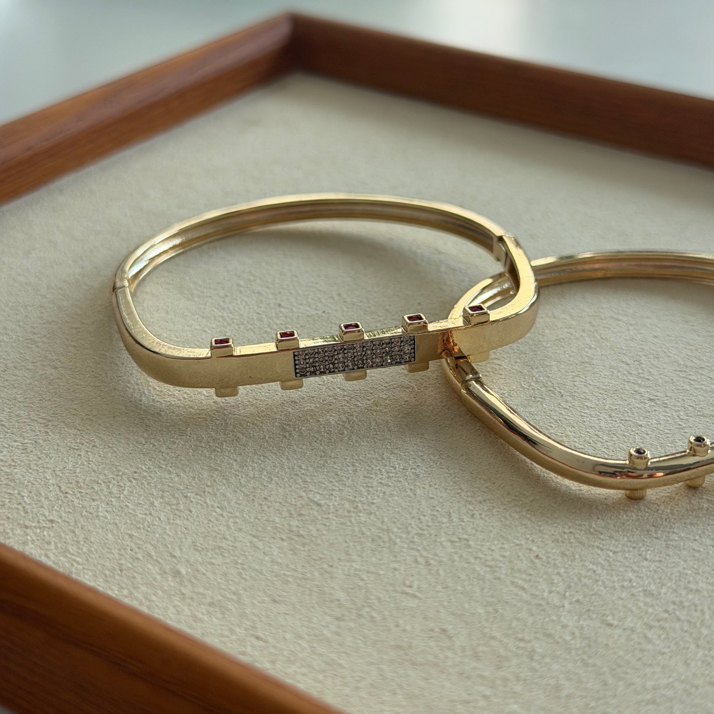 The Modern Bracelets